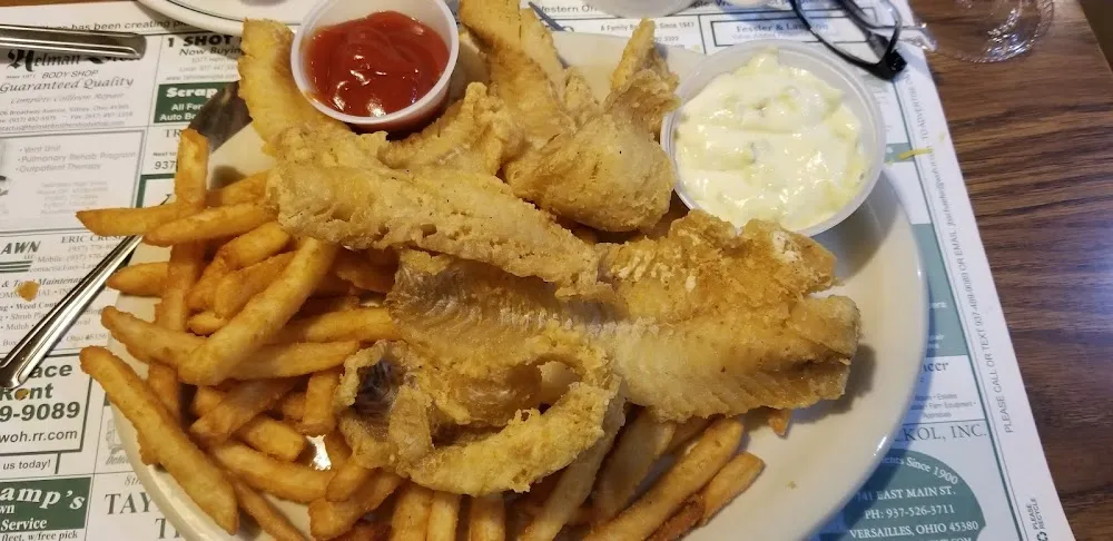 Walleye Fries and Coleslaw